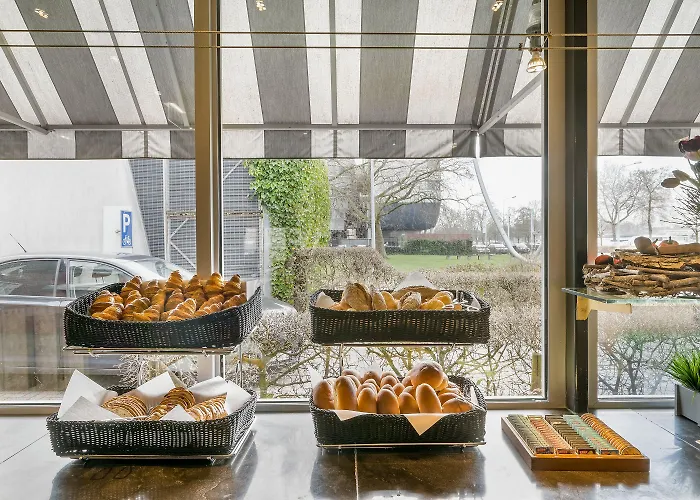 Hotel Garner By Ihg 4*