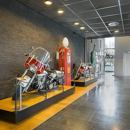 Hotel Garner By Ihg 4*