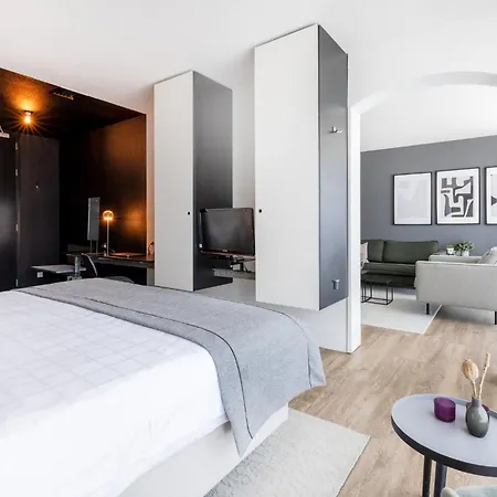 Hotel Garner By Ihg