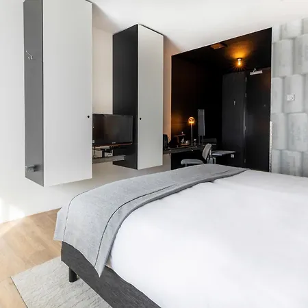 Garner By Ihg מלון 4*