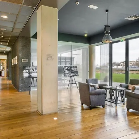 Garner By Ihg 4*