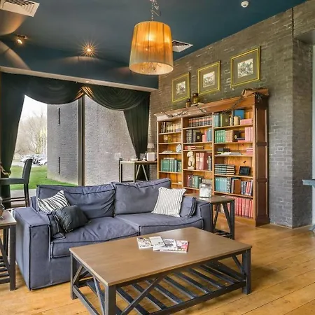 Select 4* Maastricht