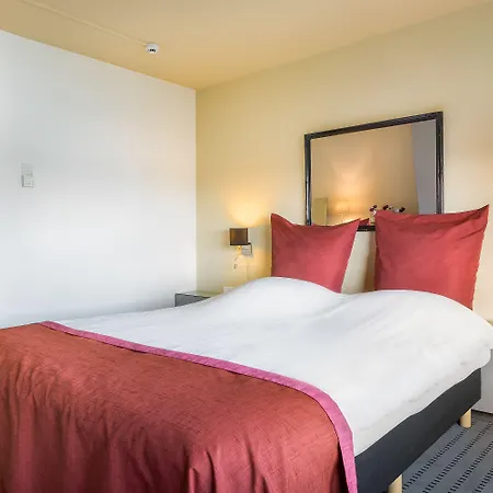 Garner By Ihg 4*