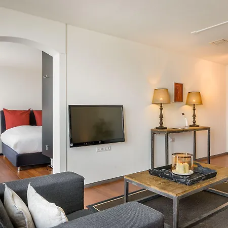 酒店 Garner By Ihg 4*