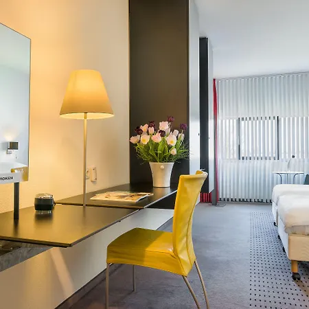 Garner By Ihg 酒店 4*