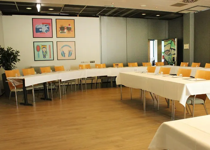 Hotel Garner By Ihg Maastricht